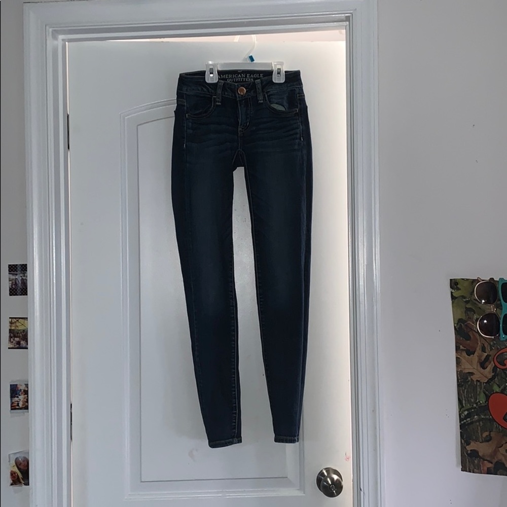 Cute American eagle navy blue skinny jeans